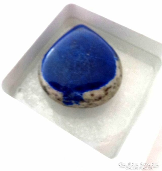 Lapis lazuli heart-shaped handful stone