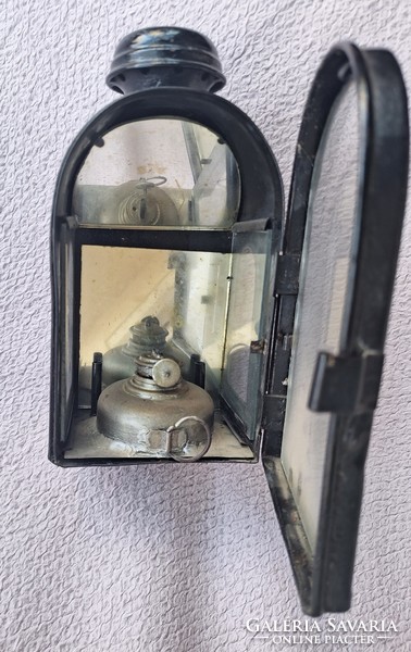 Antik vasutas bakter lámpa petróleum  vihar lámpás