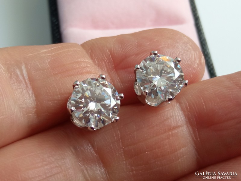 Moissanit gyémánt 925 ezüst fülbevaló 3ct-3 ct 9 mm
