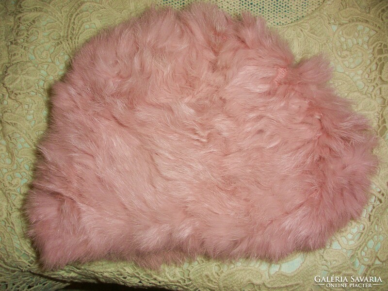 Pink flexible fur cap