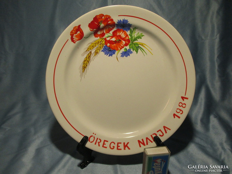Pipacsos fali tányér - Öregek napja 1981