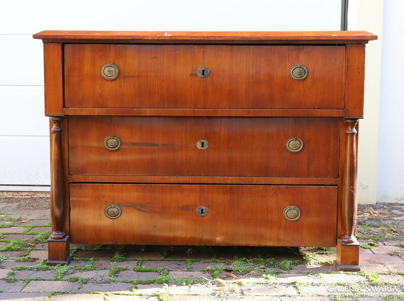 Biedermeier pillar chest of drawers