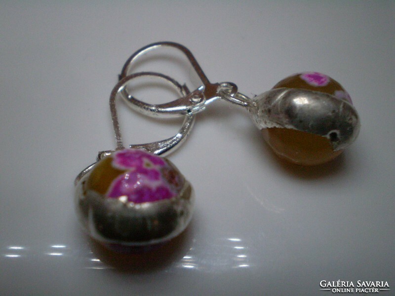 Handmade socket pink agate earrings