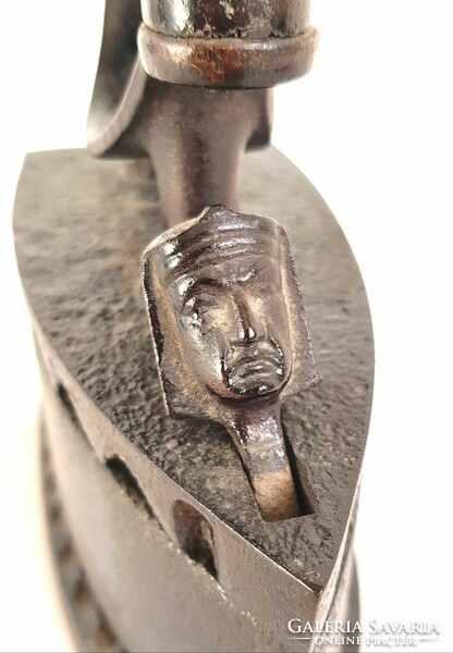 Antique ramses pharaoh head charcoal iron! Rare piece!