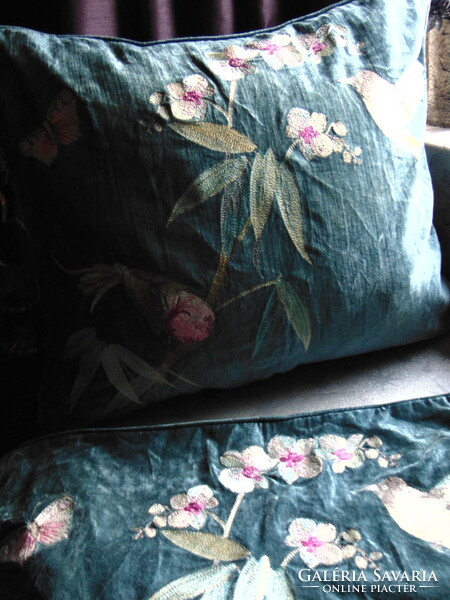 Beautiful turquoise green velvet decorative cushion cover with flowers and birds