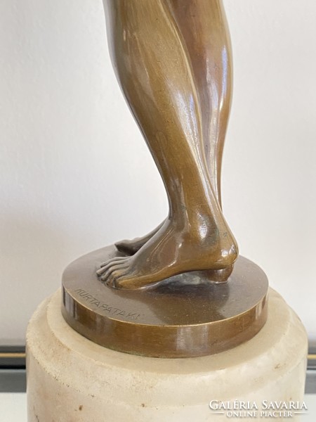 Kurtapataki Kóvás Pál female nude bronze statue