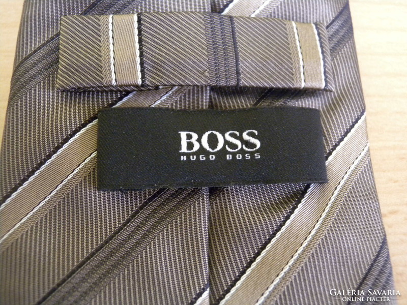 Hugo boss silk tie