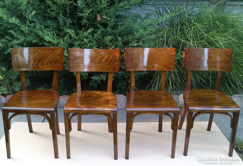 Gyönyörű Restaurált Antik art deco székek 4db!
