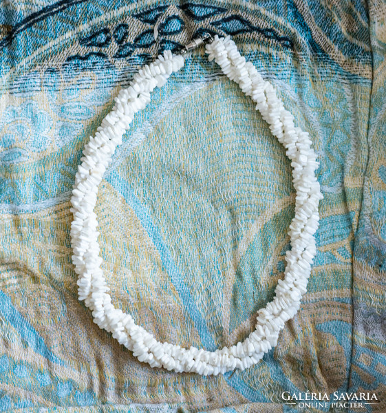 Hawaiian puka shell clip multi-row, twisted thread necklace - neck blue