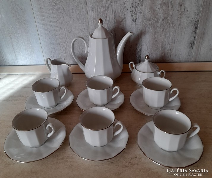 White-silver epiag coffee/tea set