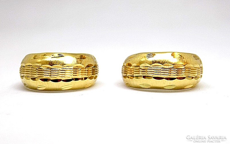 Engraved gold hoop earrings (zal-au121086)