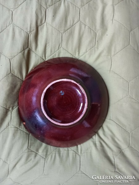 Ceramic large fruit bowl.