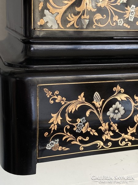 French Boulle mantel clock