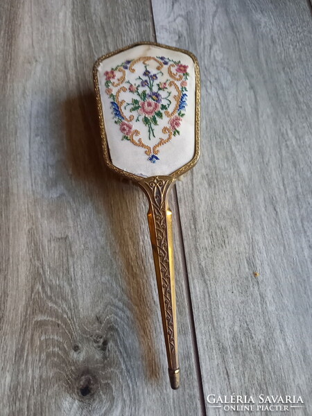 Beautiful old brush with copper frame (25.8x8.2x3.5 cm)