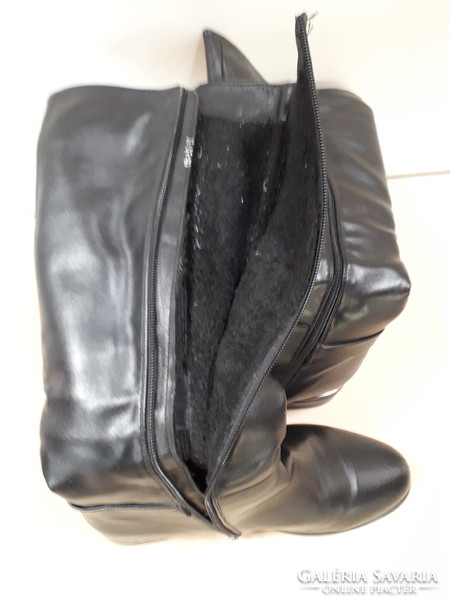 Black artificial leather, lined women's boots, size 40