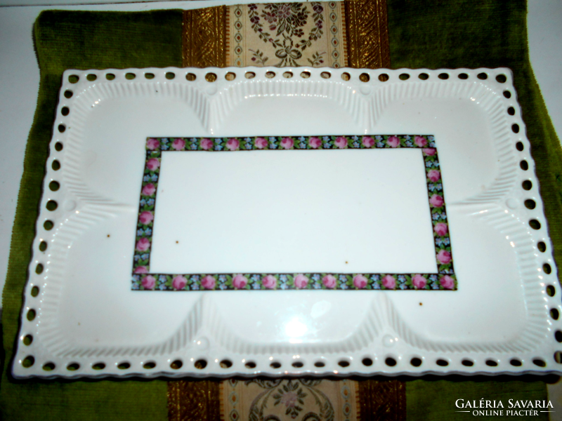 Antique porcelain tray with pierced border