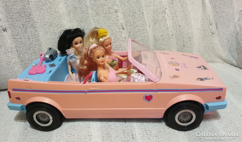 Vintage barbie car - mattel 1981. Pink vw cabriolet - for sale with three dolls