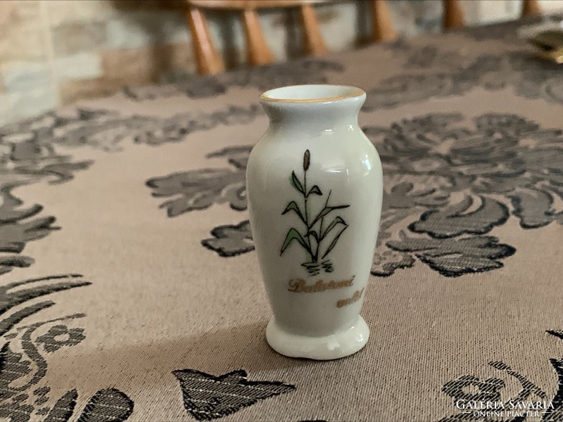 Hollóházi Balatoni emlék pici váza, miniatűr váza