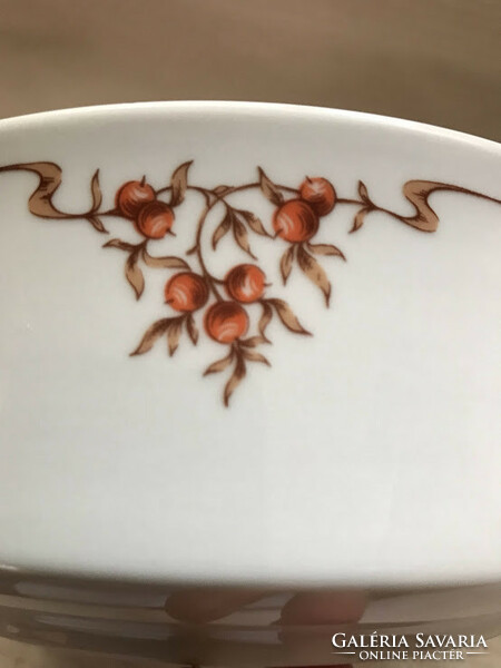 Garnish bowl with lace berry pattern - Great Plains