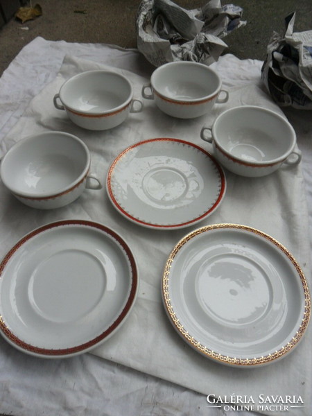 Alföldi 2-handled porcelain cups with coasters