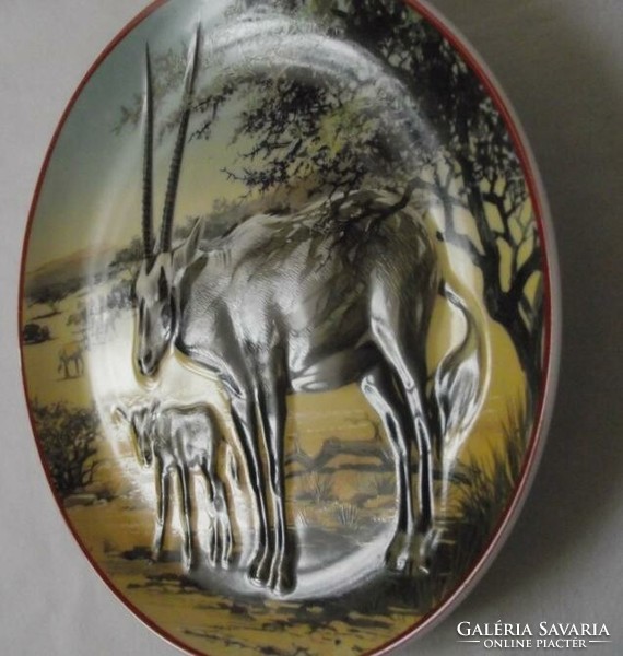 Villeroy boch 3D wall plate, decorative plate with antelope pattern (heinrich, wwf)