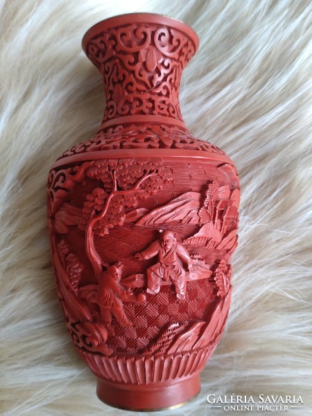 Cinnabar lacquer vase!