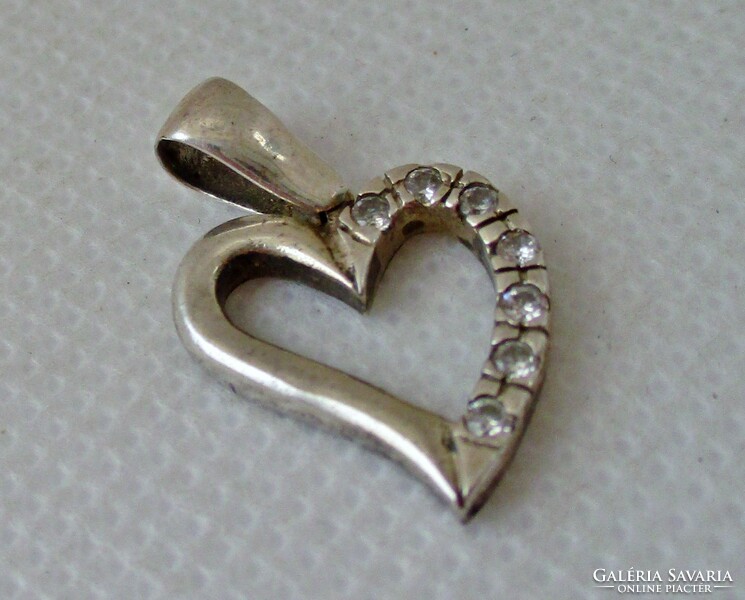 Very nice silver heart pendant