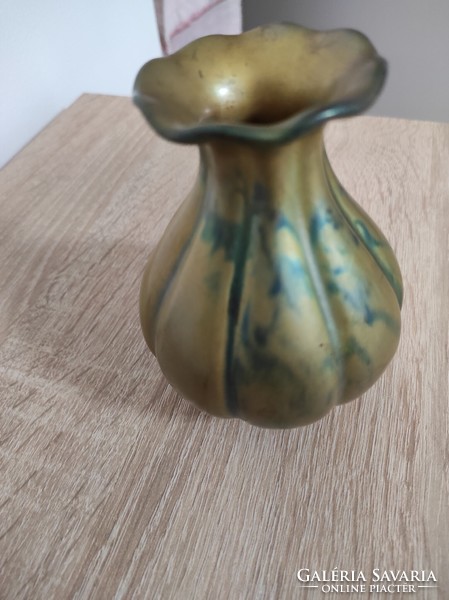 Zsolnay, eosin, labrador pattern vase!