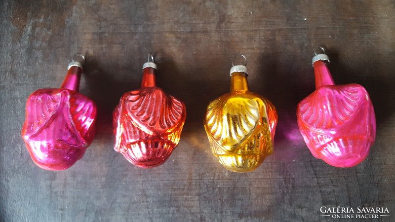 4 pcs. Old glass Christmas tree decorations