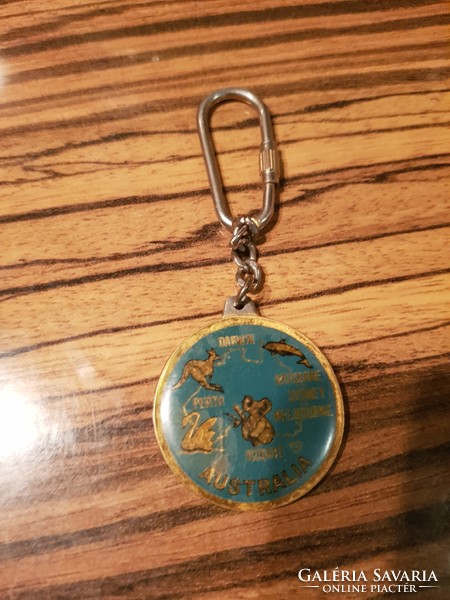 Australia, for collectors, relic, old screw key ring key