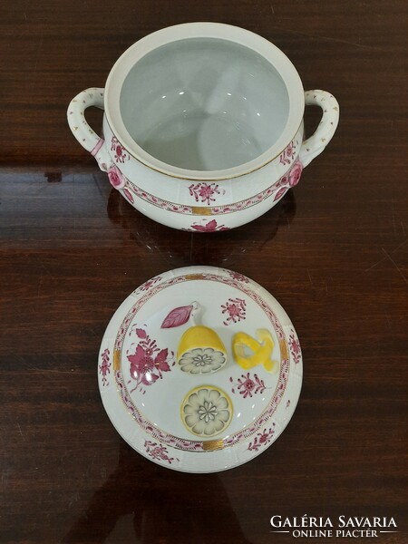 6 Personal Herend pur-pur Appony pattern porcelain soup bowl