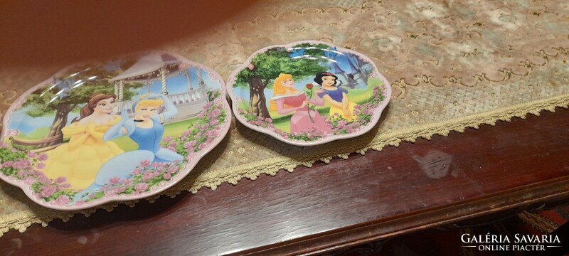Disney porcelain children's 3+1-piece dinnerware set with fairytale characters