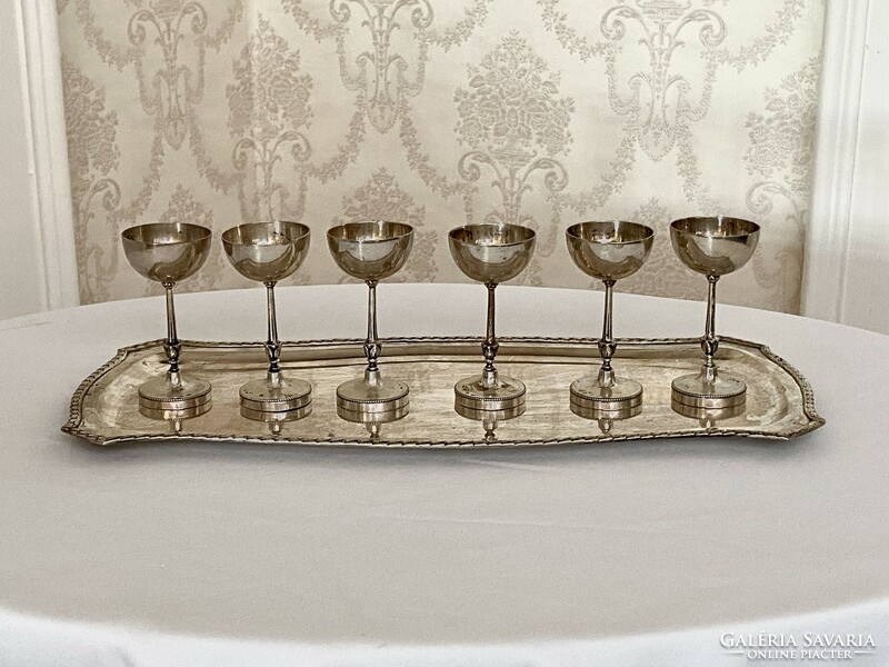 Soft-boiled egg holder set with silver base and tray