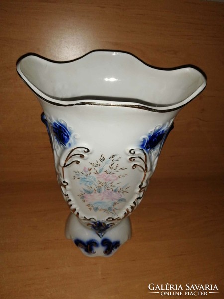 Arpo porcelán váza. - 28 cm magas