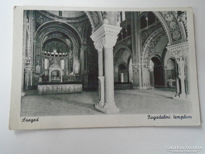 D199634 old postcard - Szeged votive church 1930-40k
