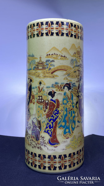Vintage Chinese porcelain 20th century qianlong mark (Far East)