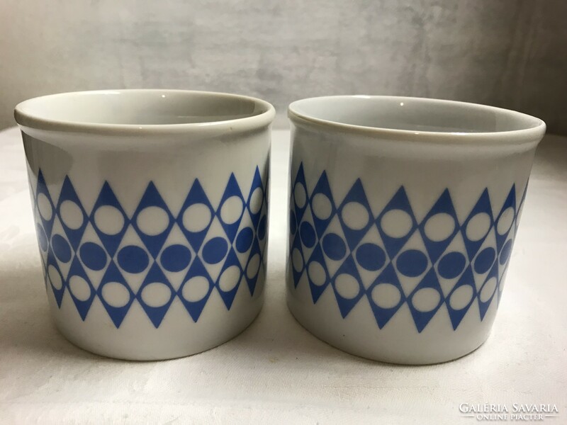 Old Zsolnay mug in a pair of super decor-retro Zsolnay mugs