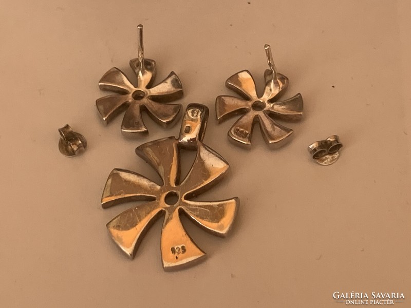 Silver pendant, with earrings, marked