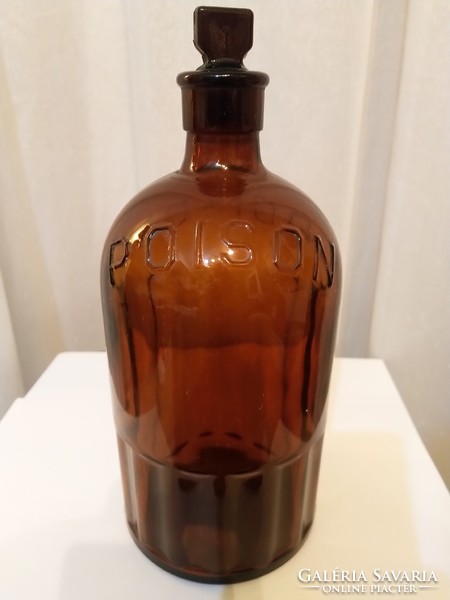 POISON antik arzénes üveg 1,5 literes