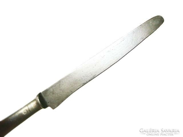 ​Ezüst nyelű jó nagy solingen kés az 1900-as évek első feléből