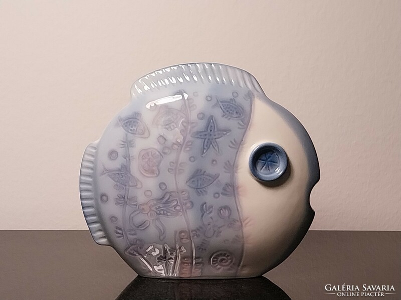 Fish, Antonia osz-sábo design, Aquincumi aquazur painted porcelain rarity