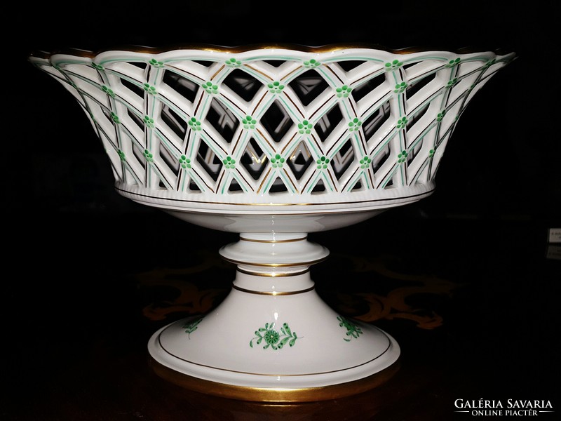 A large Herend green appony openwork serving tray