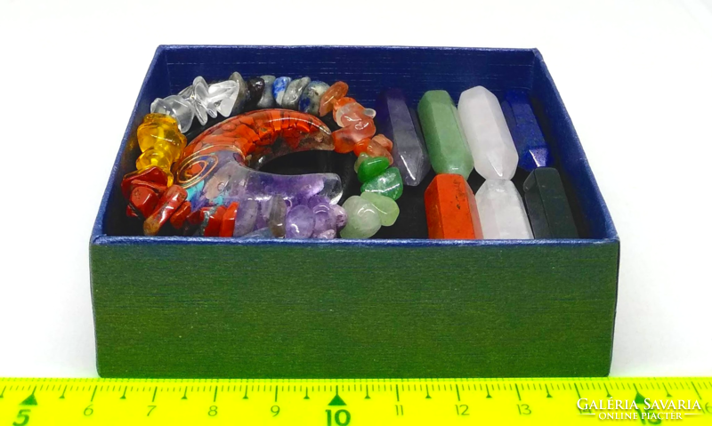 7 Chakra mineral set with moon pendant necklace and bracelet 27