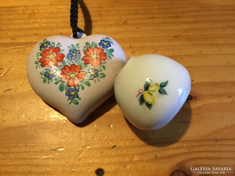 Mini porcelain vases for collectors
