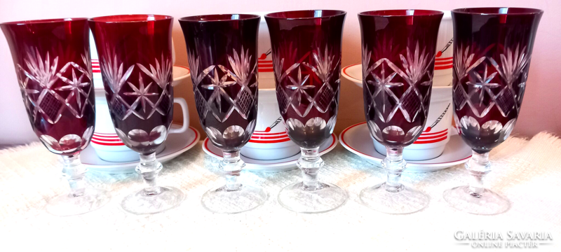 Set of 6 burgundy champagne glasses