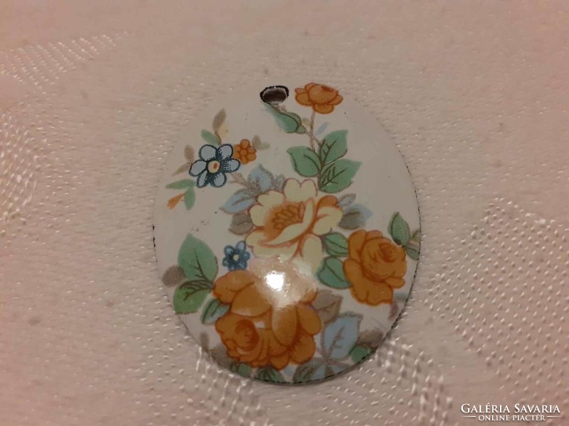 Vintage enamel rose pattern pendant