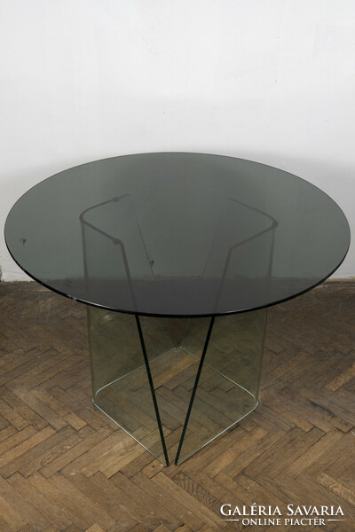 Design üveg asztal
