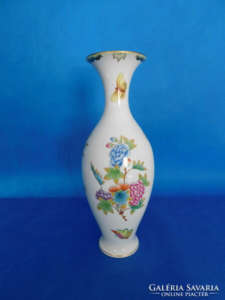 Herend Victoria amphora vase