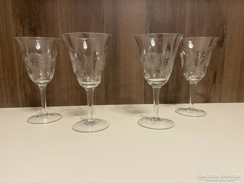 Champagne glasses set