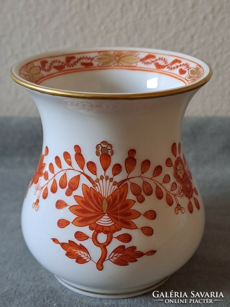 Cheap as hell! :-) A Meissen vase with a rare pattern and a sword mark